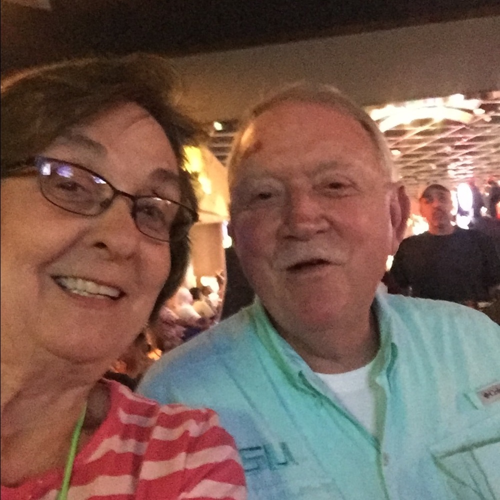 Meet your Posher, Linda