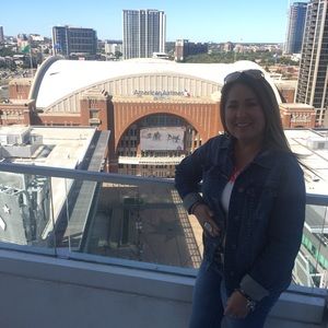 Meet your Posher, Monica