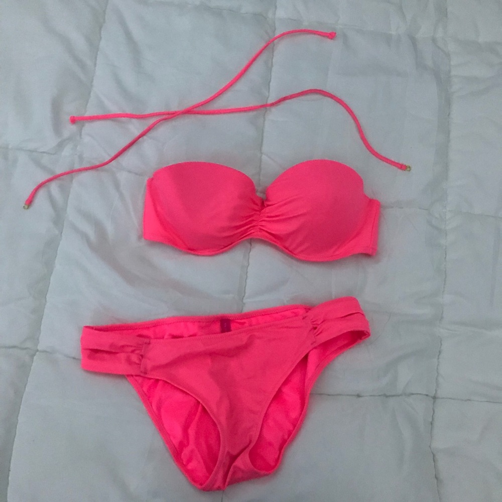 Victoria’s Secret bathing suit