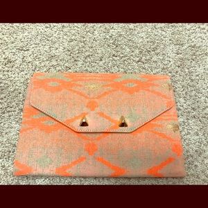 Stella & Dot clutch