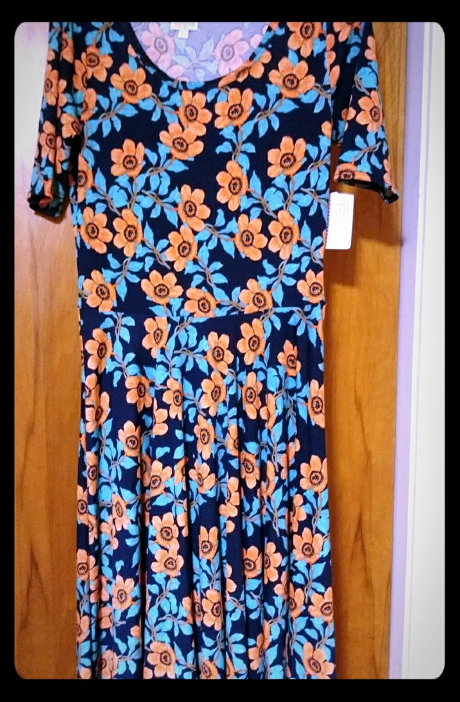 BNWT large Nicole