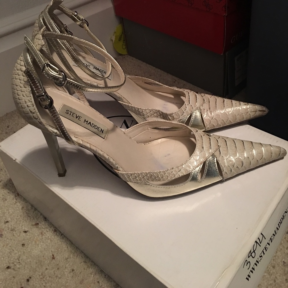 Steve Madden snake print heels
