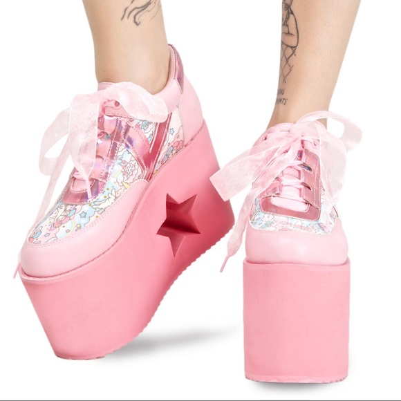 ISO YRU Dolls Kill Sanrio Little Twin Stars Qozmo - Picture 3 of 3