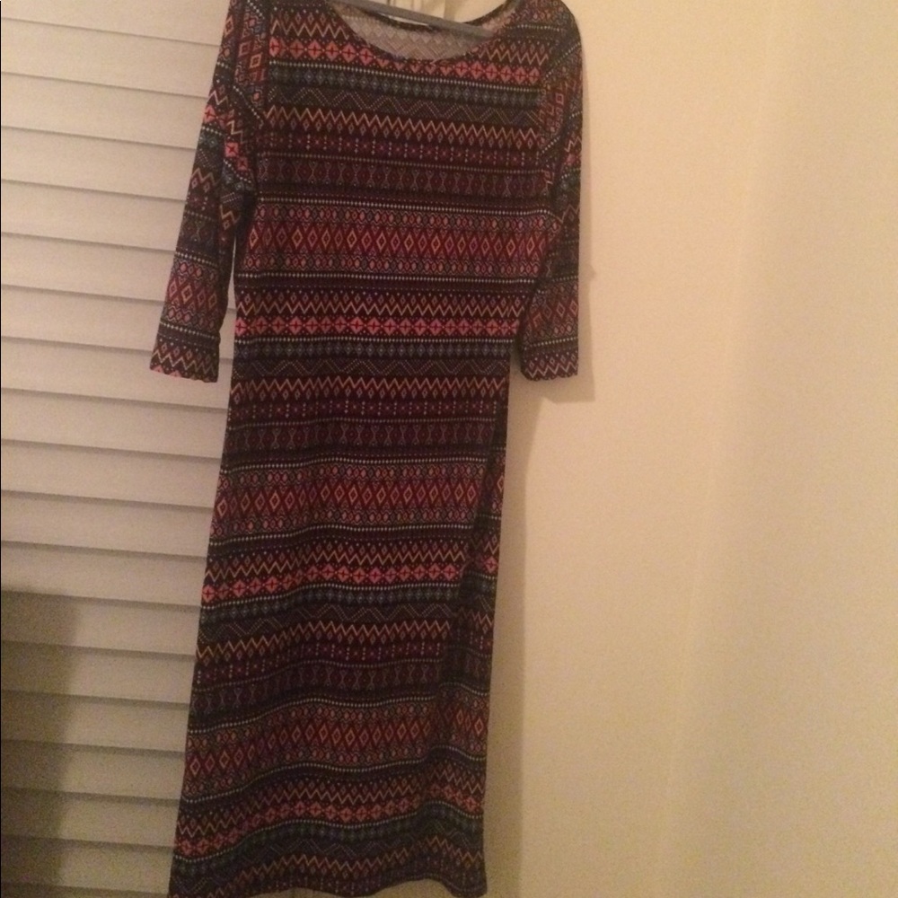 Maroon patterned Dress with high side slit