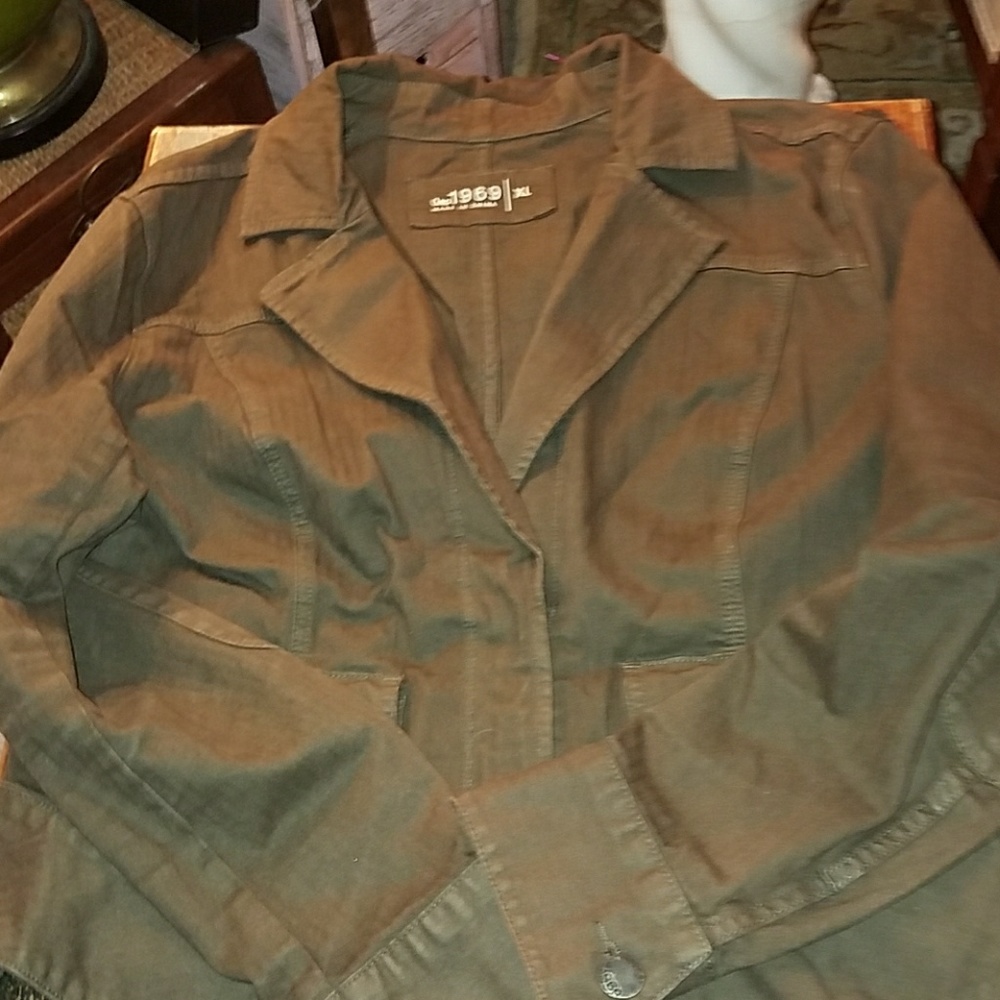 Camo green military style blazer jacket