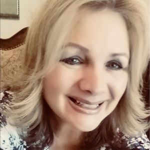 Meet your Posher, Joni