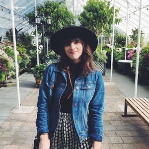 Meet your Posher, Dani