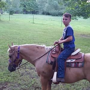 Meet your Posher, Jamison