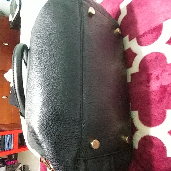 FINAL SALE! MK 100% leather shoulder handbag - Picture 5 of 8