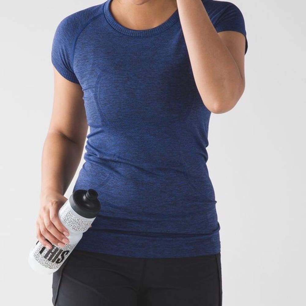 Lululemon blue swiftly short sleeve shirt