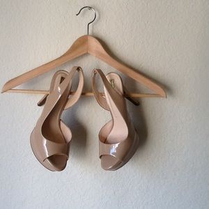 The Perfect Nude Pump