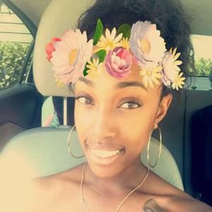 Meet your Posher, Paris