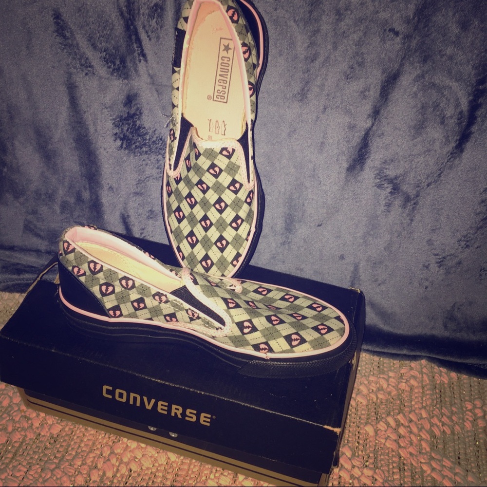 Broken Hearted Converse