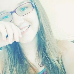 Meet your Posher, Serena