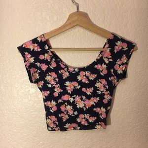 NWT Nollie crossback tshirt