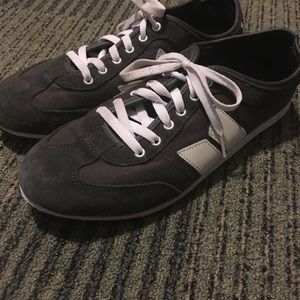 Macbeth sneakers men’s 10.5