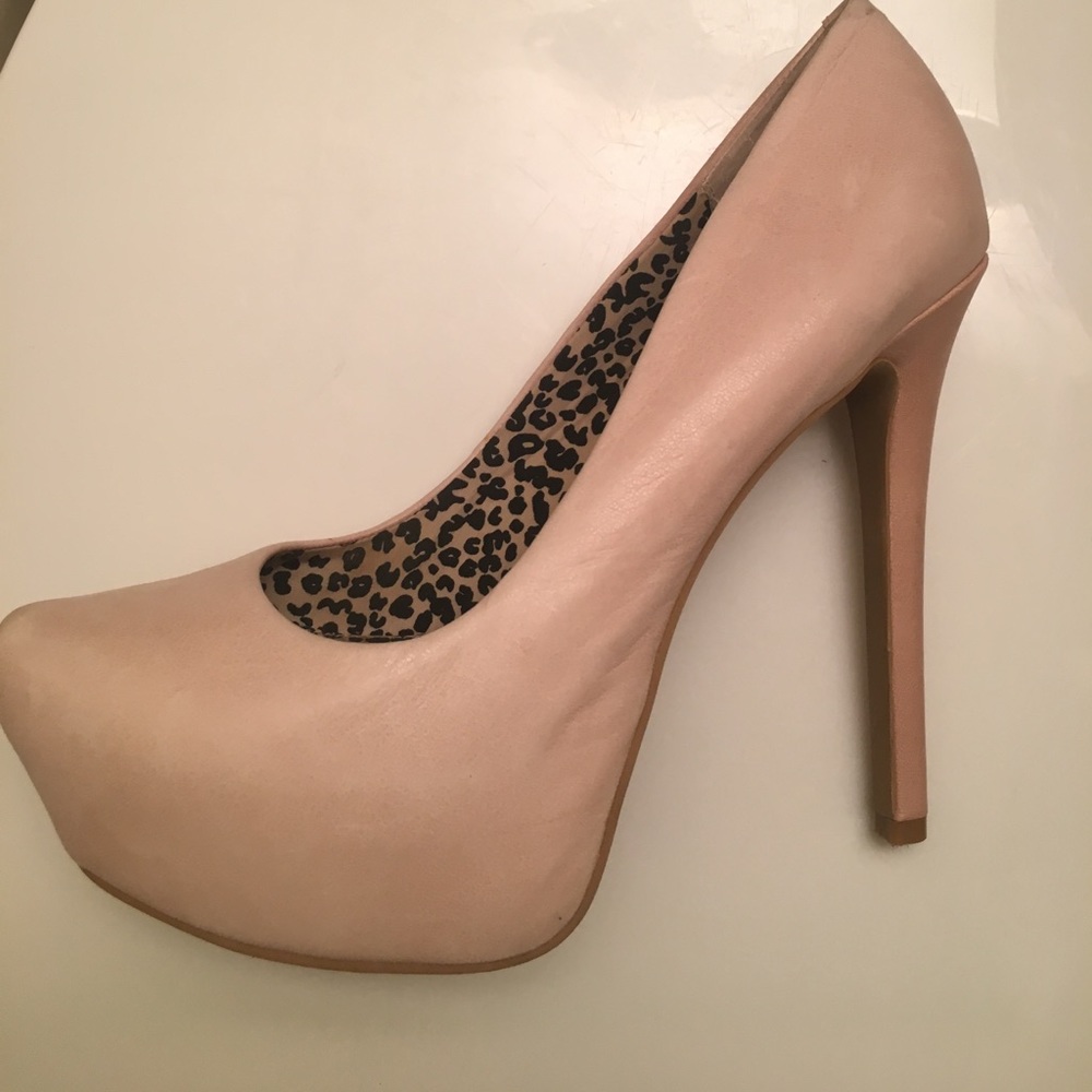 Jessica Simpson High-heel Nude Pumps