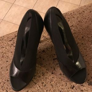 Carlos Santana shoes