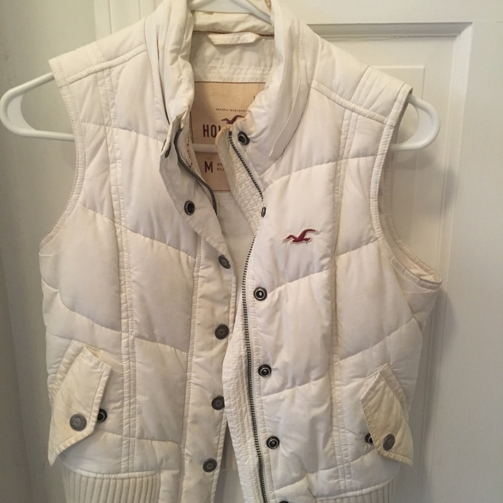 Hollister vest
