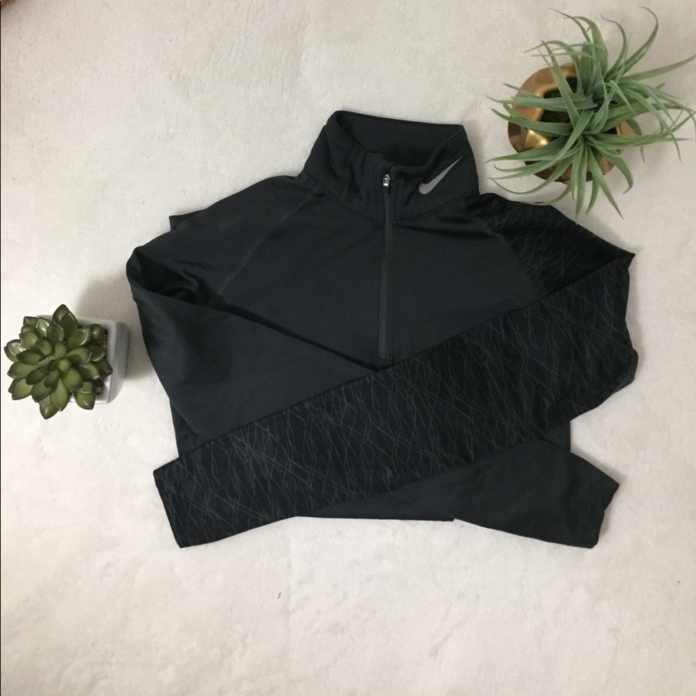 Nike Half Zip. Dry Fit Material! OFFERS WELCOME