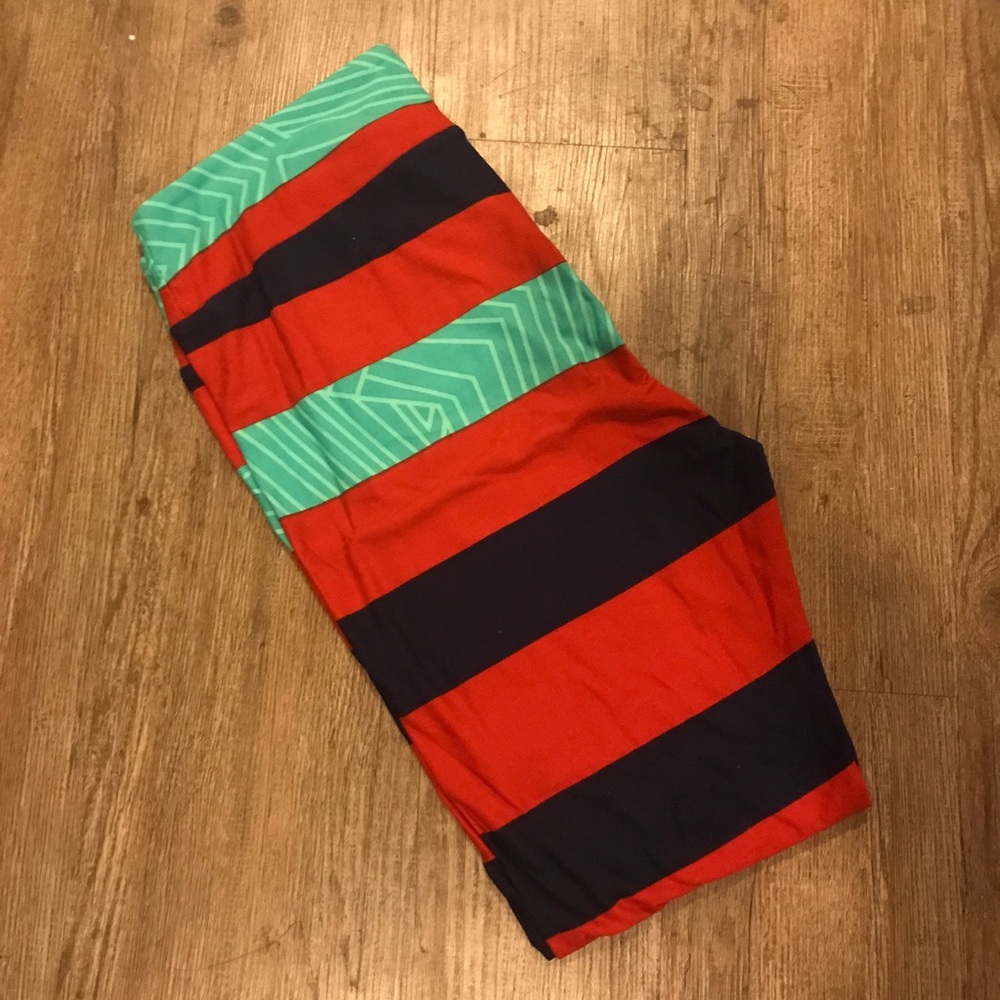 Striped LuLaRoe Leggings