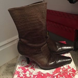 Kenneth Cole New York snake printed booties