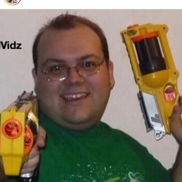 Meet your Posher, Matthew - Picture 1 of 1