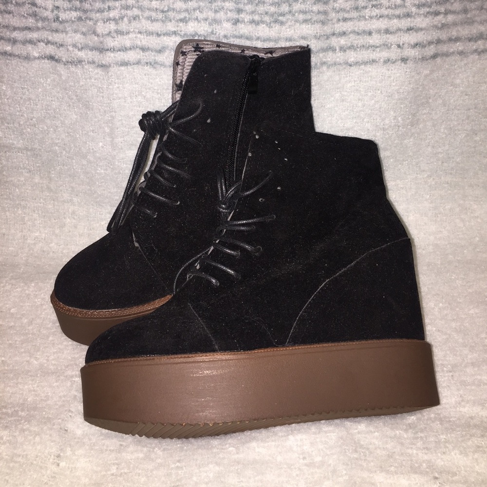 Wedge, platform booties - Picture 2 of 4