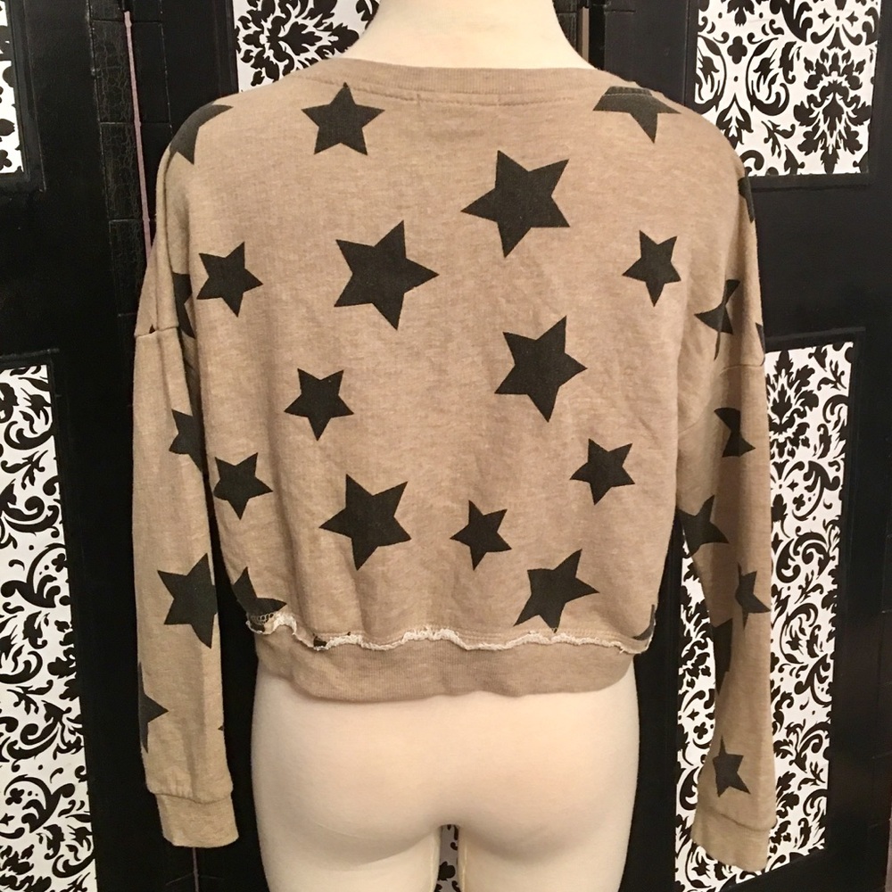 Cropped Sweatshirt w/Bronze Studded Stars~Like New - Picture 4 of 5