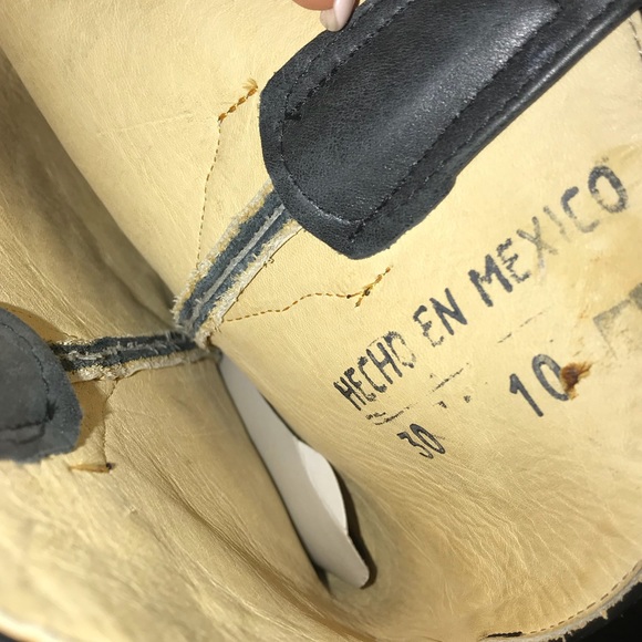 Men’s Exotic Skin Boots - Picture 7 of 8