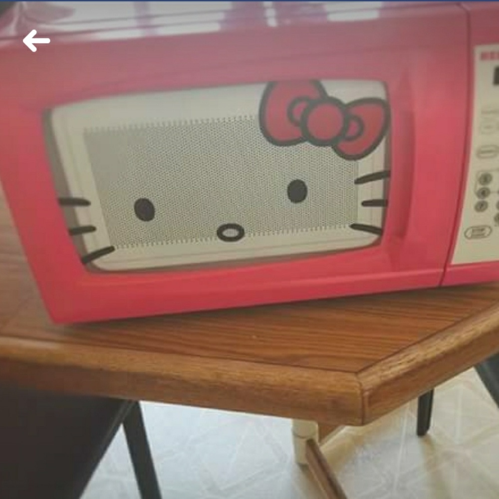 Hello Kitty microwave