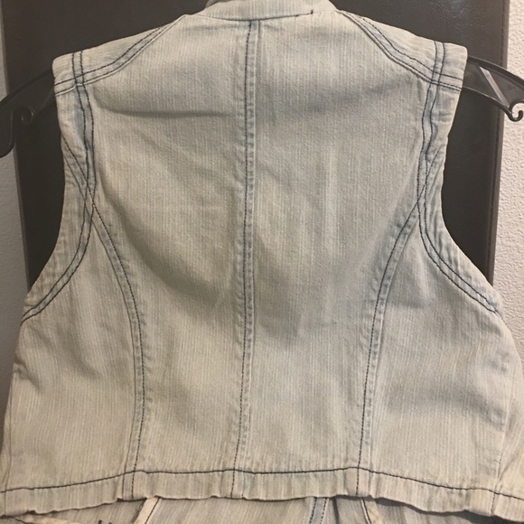 Forever 21 Vintage wash - Picture 4 of 4