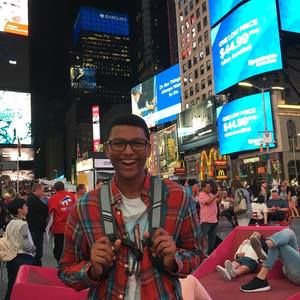 Meet your Posher, Cameron