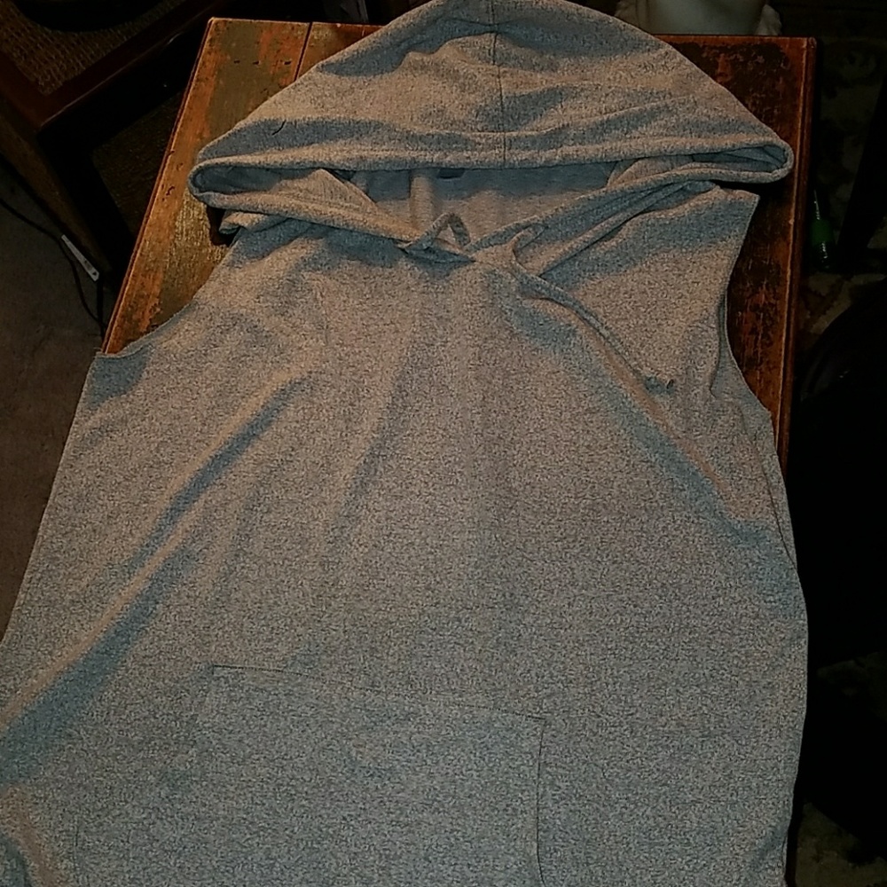 Gray sweatshirt hoodie vest