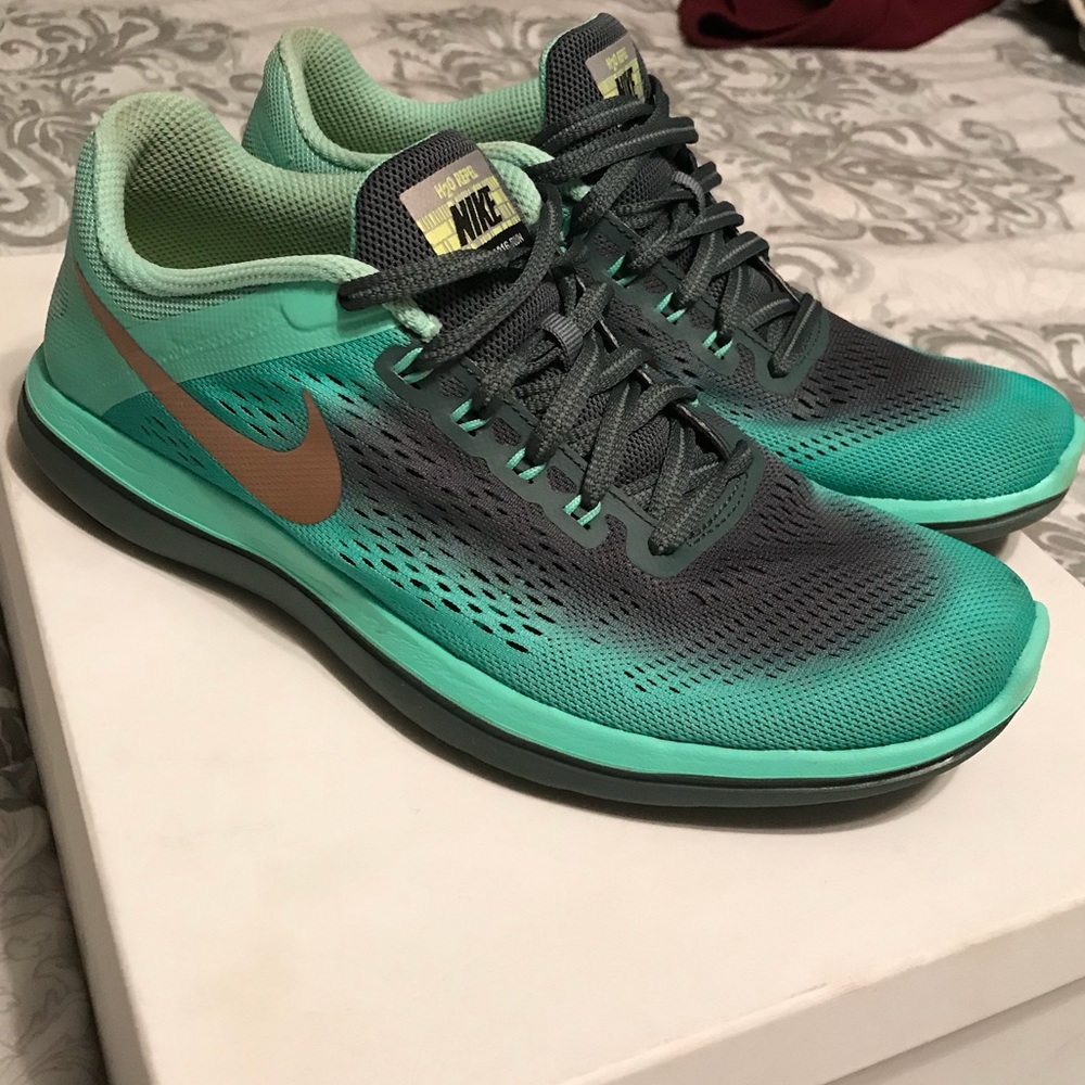 Nike Flex Run