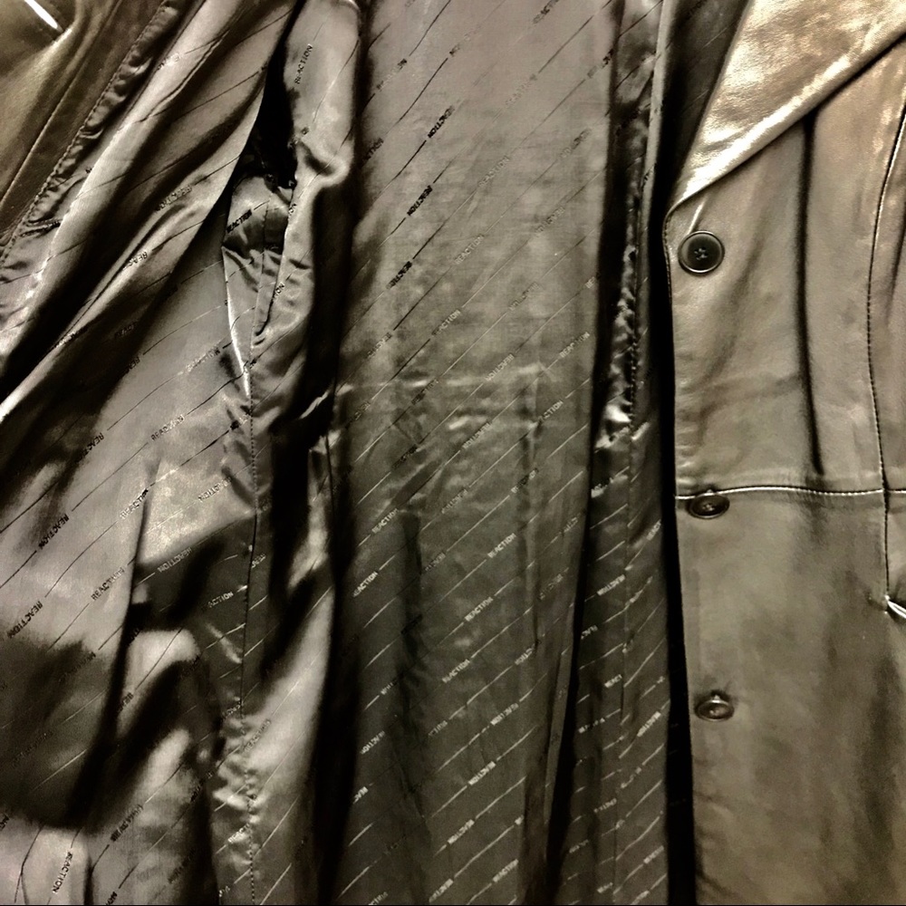 Kenneth Cole Black leather coat - Picture 5 of 6