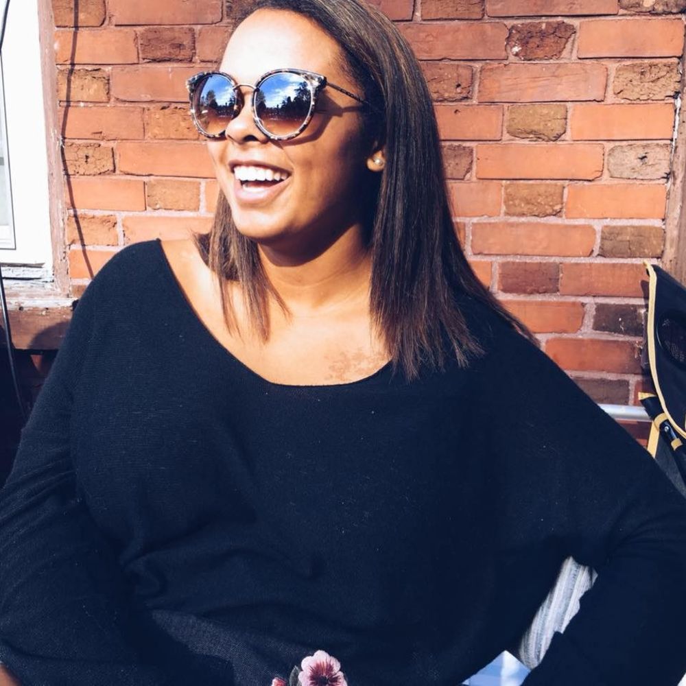 Meet your Posher, Mikayla