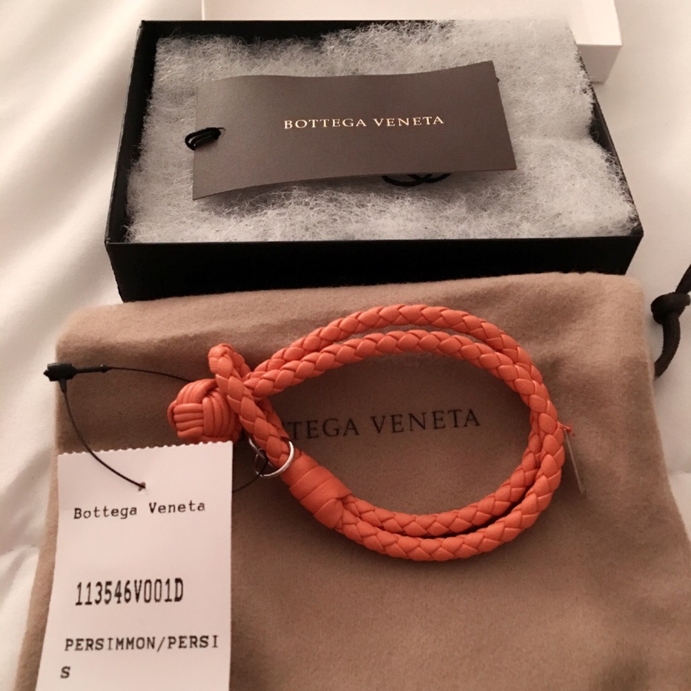 Authentic BOTTEGA VENETA