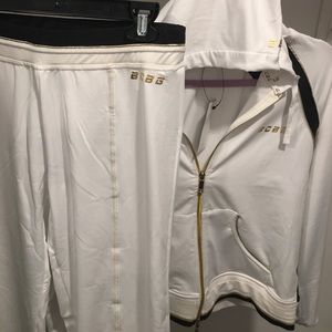 BCBG Maxazria NWT 2/pcs White Tracksuit HOT🔥