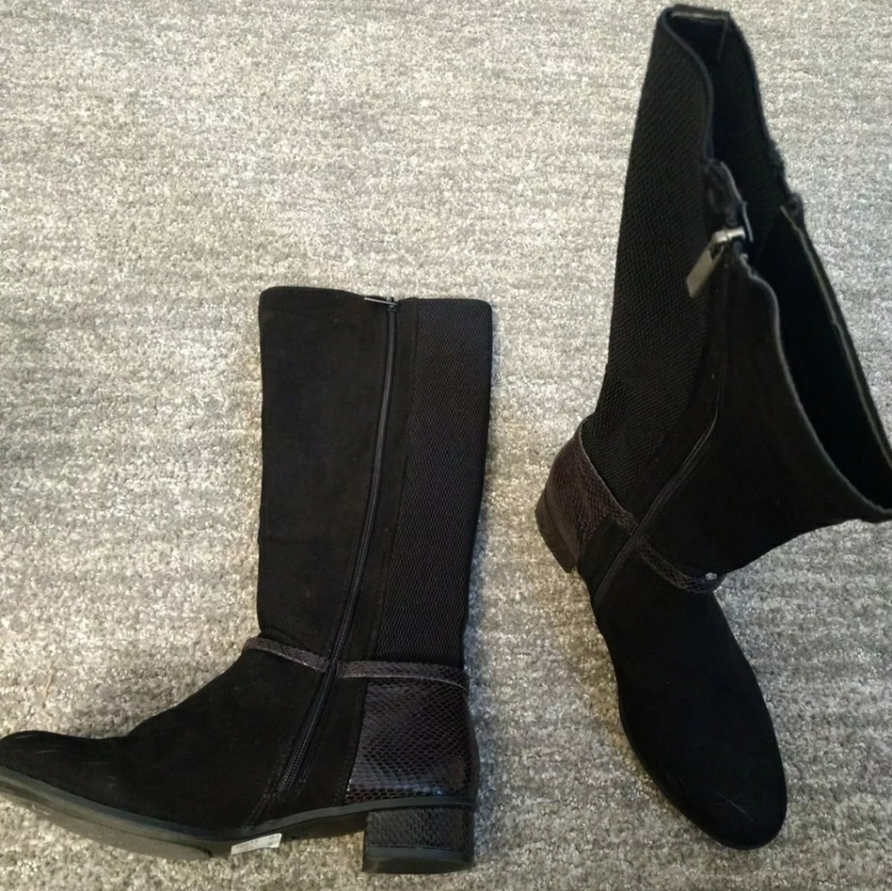 Black Knee Boots