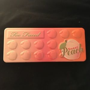 Too Faced Sweet Peach Eyeshadow Palette