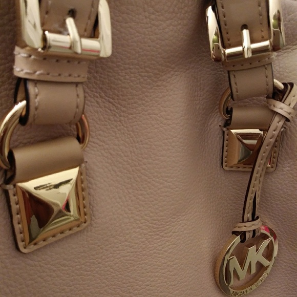 Handbags/Backpack main image 3