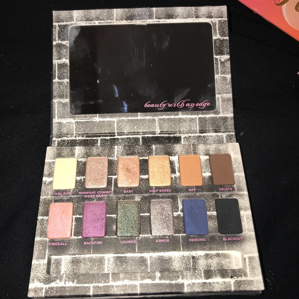 Urban Decay Nocturnal Shadow Box