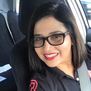 Meet your Posher, Jacqueline