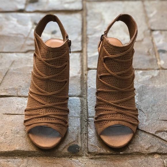 Tan Slingback Peep Toe Shootie - Picture 4 of 8