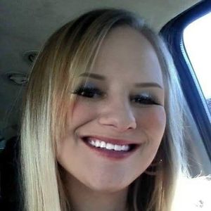 Meet your Posher, Tenille