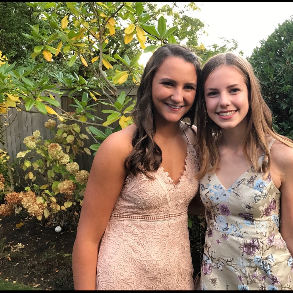 Meet your Posher, Alli