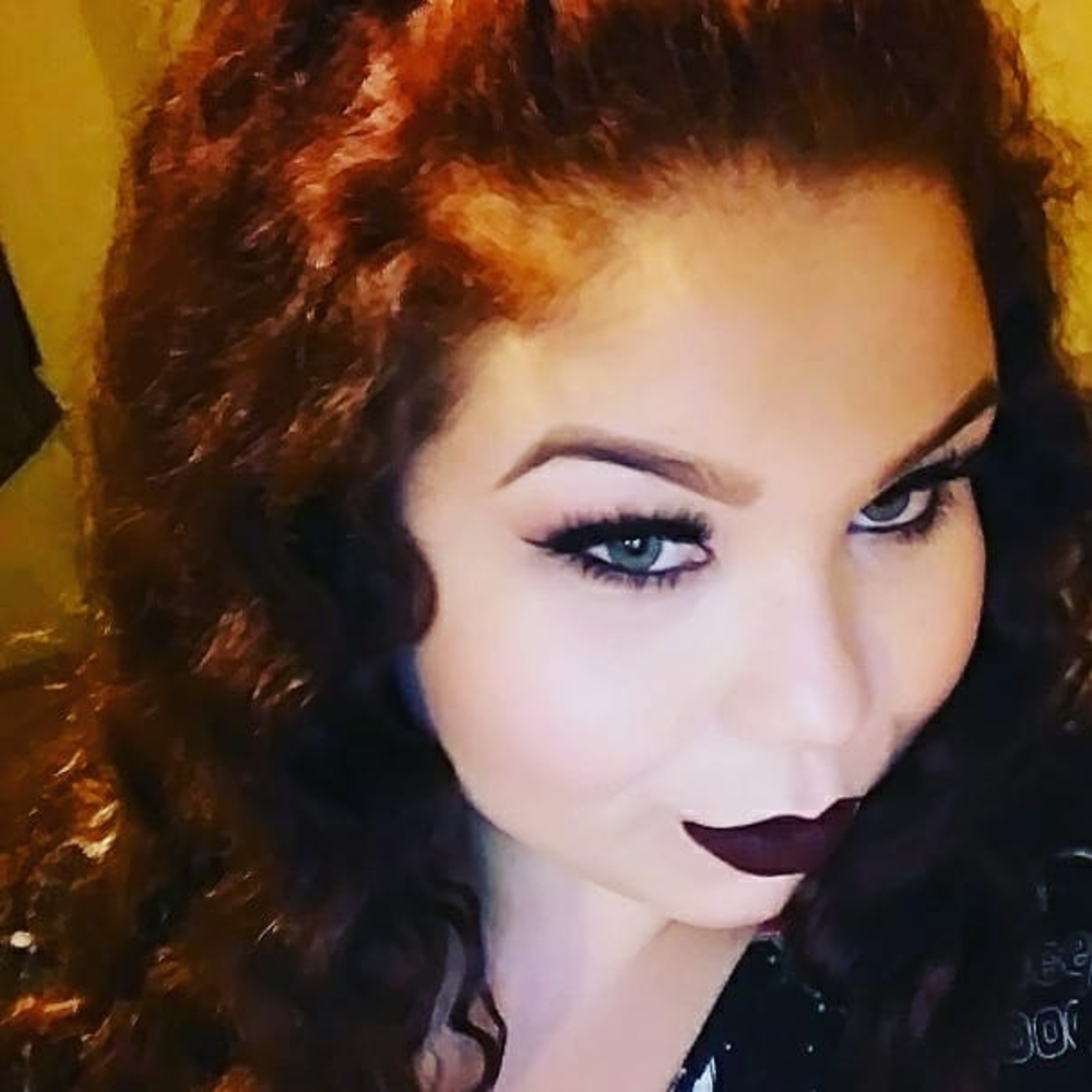 Meet your Posher, Alexandra