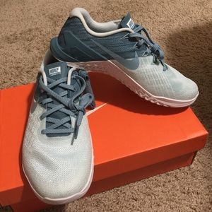 🎈SOLD🎈Brand new with tag! WMNS NIKE METCON 3