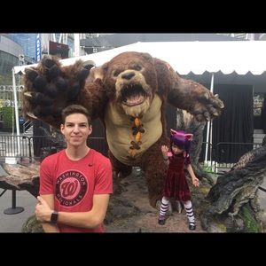 Meet your Posher, Joshua